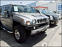 General Motors Co. said Wednesday it will shut down Hummer after its bid to sell the brand to a Chinese company collapsed.