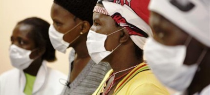 Patients with tuberculosis (TB) wear masks to reduce the likelihood of transmission. (photo: PSI Healthy Lives)