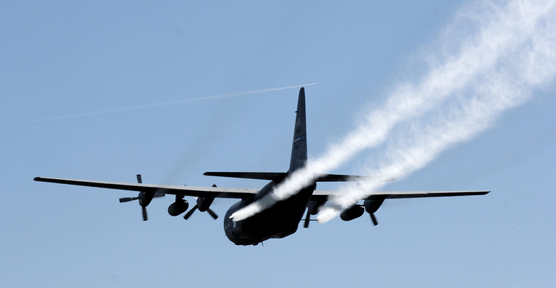 Pentagon Takes Over Civilian Duties and Sprays Mosquitos in Florida 635882728 zevz9 L