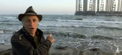 Greg Palast uncovers the story of another BP oil rig blow out. (photo: Greg Palast) 