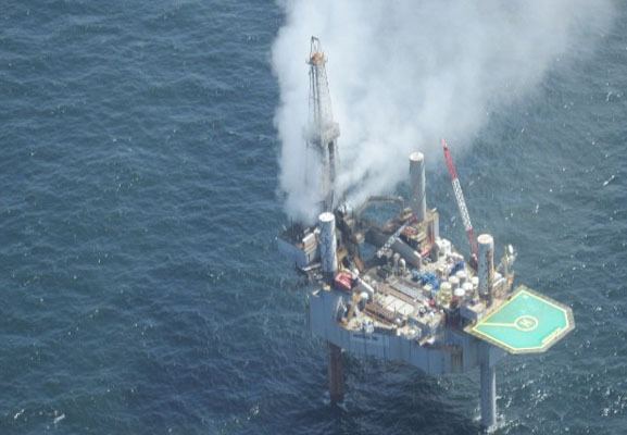 CNN Explosion in Gulf of Mexico; Fire erupts after blowout — ABC “Major environmental threat may be unfolding