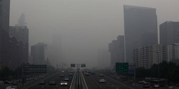 Highways closed as Beijing blanketed by toxic smog