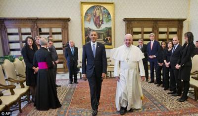 http://www.thelibertybeacon.com/wp-content/uploads/2015/08/Pope-and-Obama.jpg