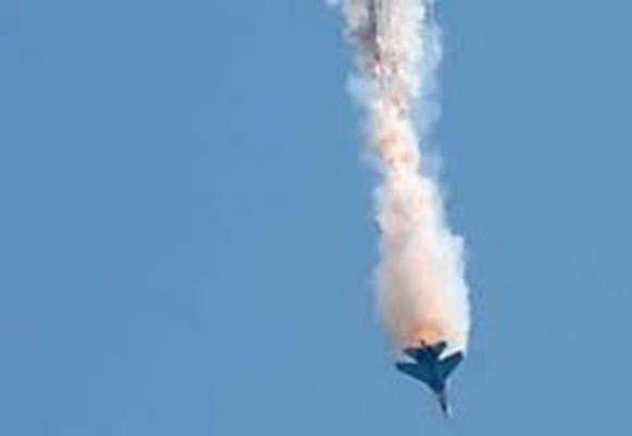 Turkey shoots down Syrian jet