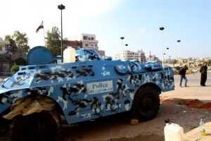 Syrian police armored vehicle in Homs.  /AFP/Anwar Amro 
